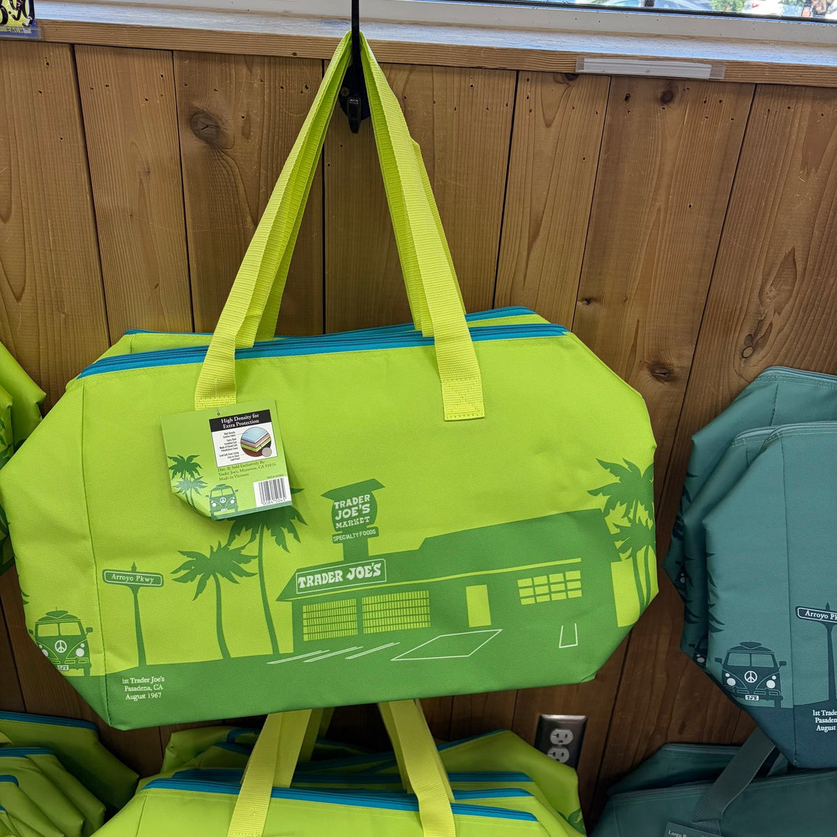 Trader Joe's Large Reusable Insulated Bag product image 8