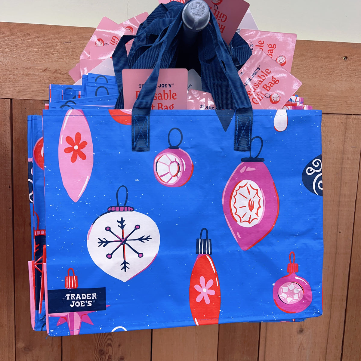 Trader Joe's Reusable Gift Bag for All Seasons — additional product view