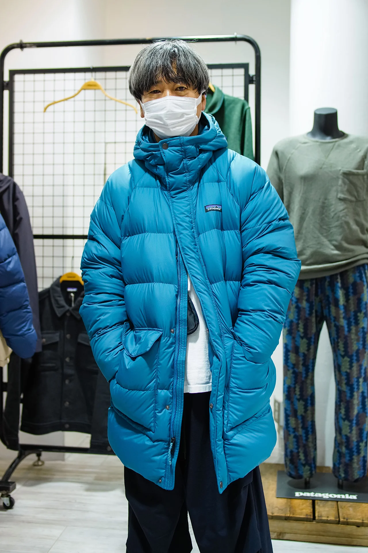 Patagonia Silent Down Parka – Men's | Wavy Blue (WAVB) | Size M