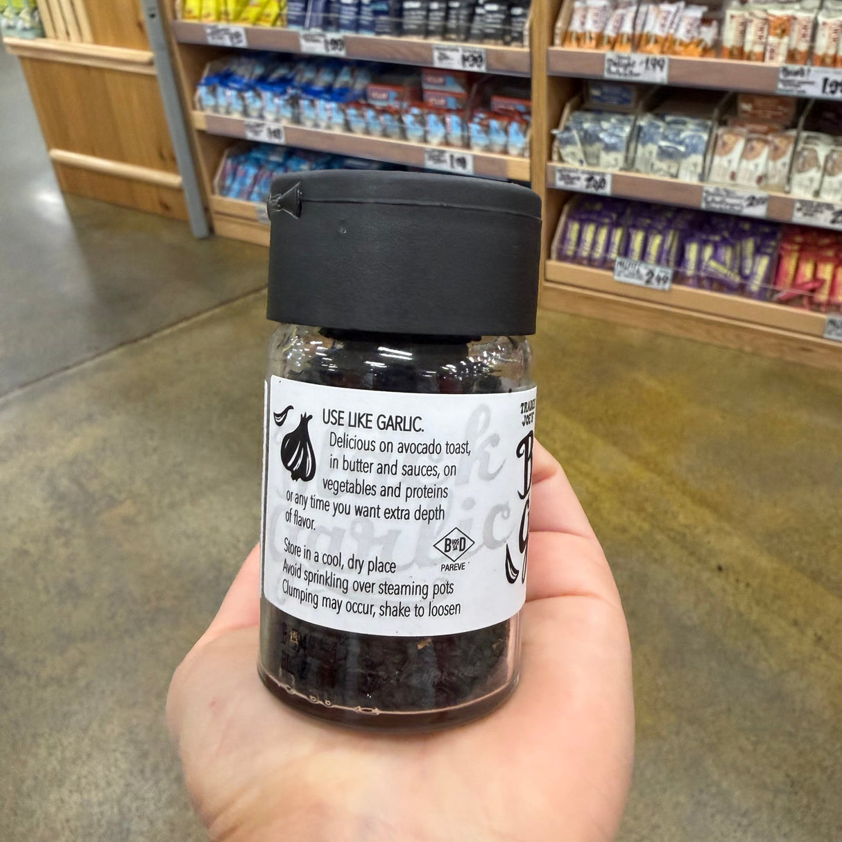 Trader Joe's Ground Fermented Black Garlic Seasoning 1.02 oz (29g) | Kosher | Product of South Africa