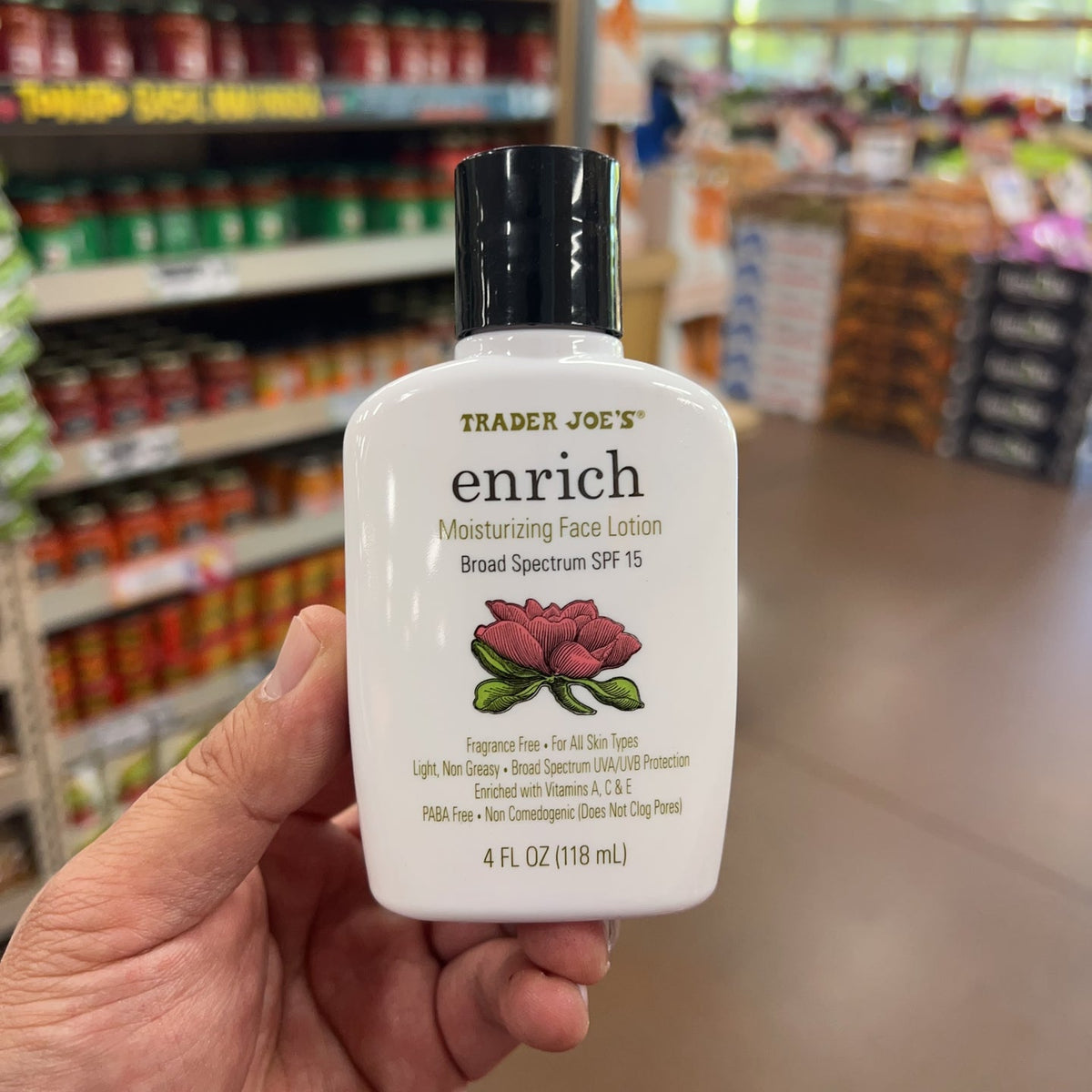 Trader Joe's Enrich Moisturizing Face Lotion SPF15 Fragrance-Free 4 fl oz
