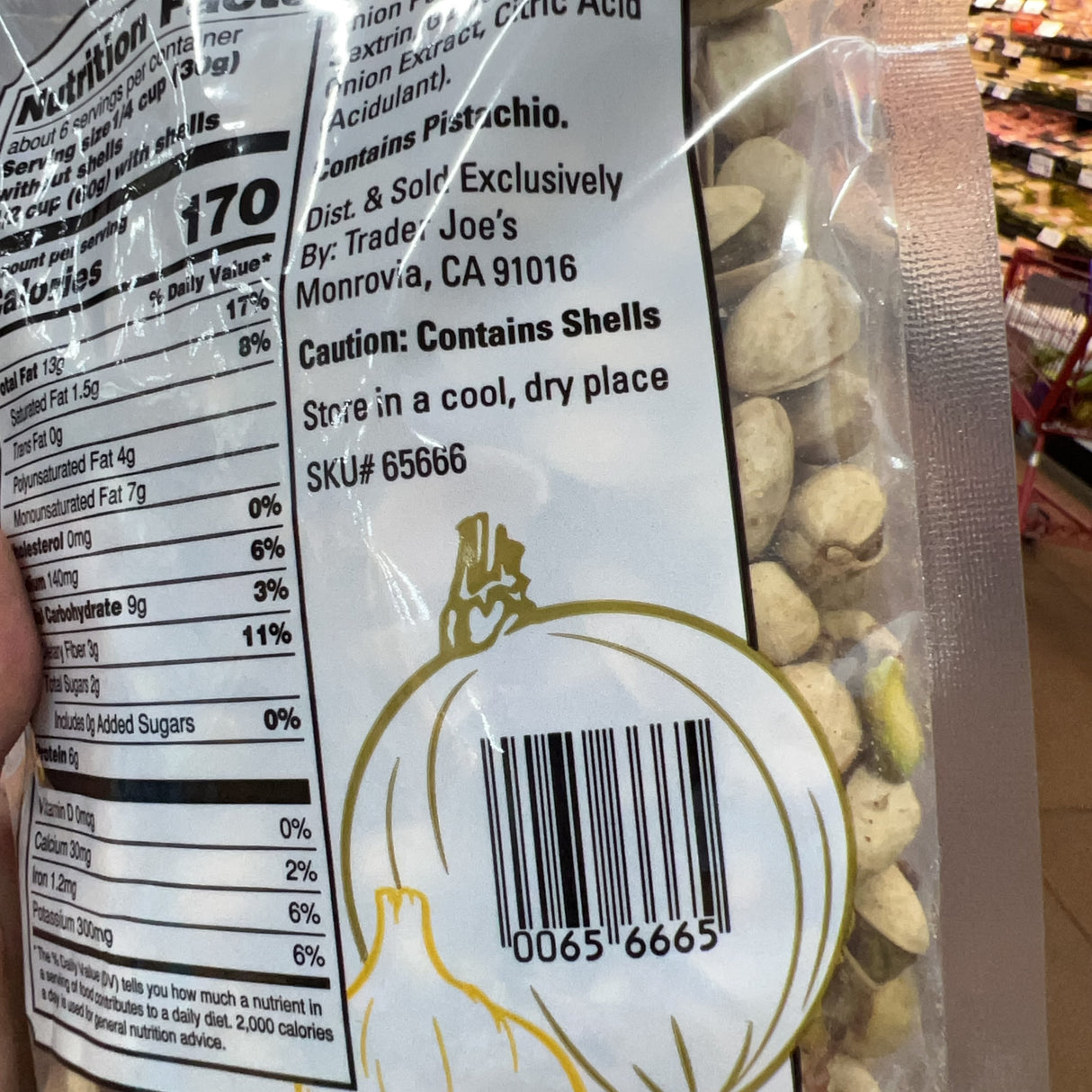 Trader Joe's Garlic and Onion Pistachios 13 oz