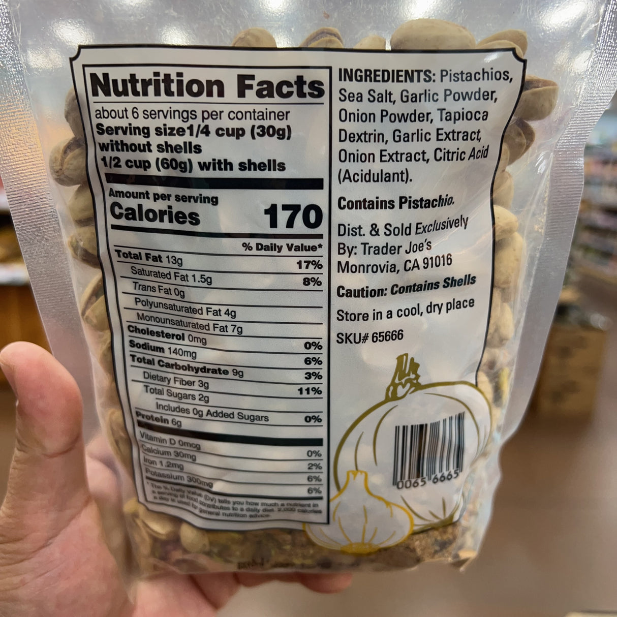 Trader Joe's Garlic and Onion Pistachios 13 oz