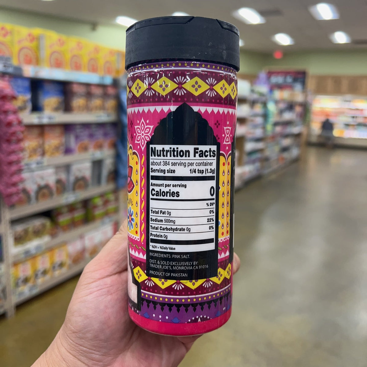 Trader Joe's Fine Grain Pink Salt 17.6 oz — product photo 2