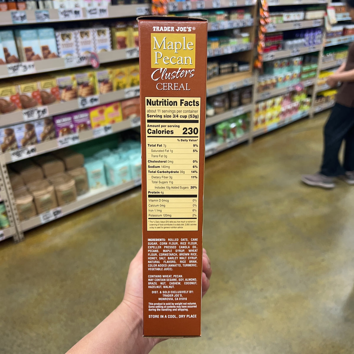 Trader Joe's Maple Pecan Clusters Cereal 20 oz — product photo 2