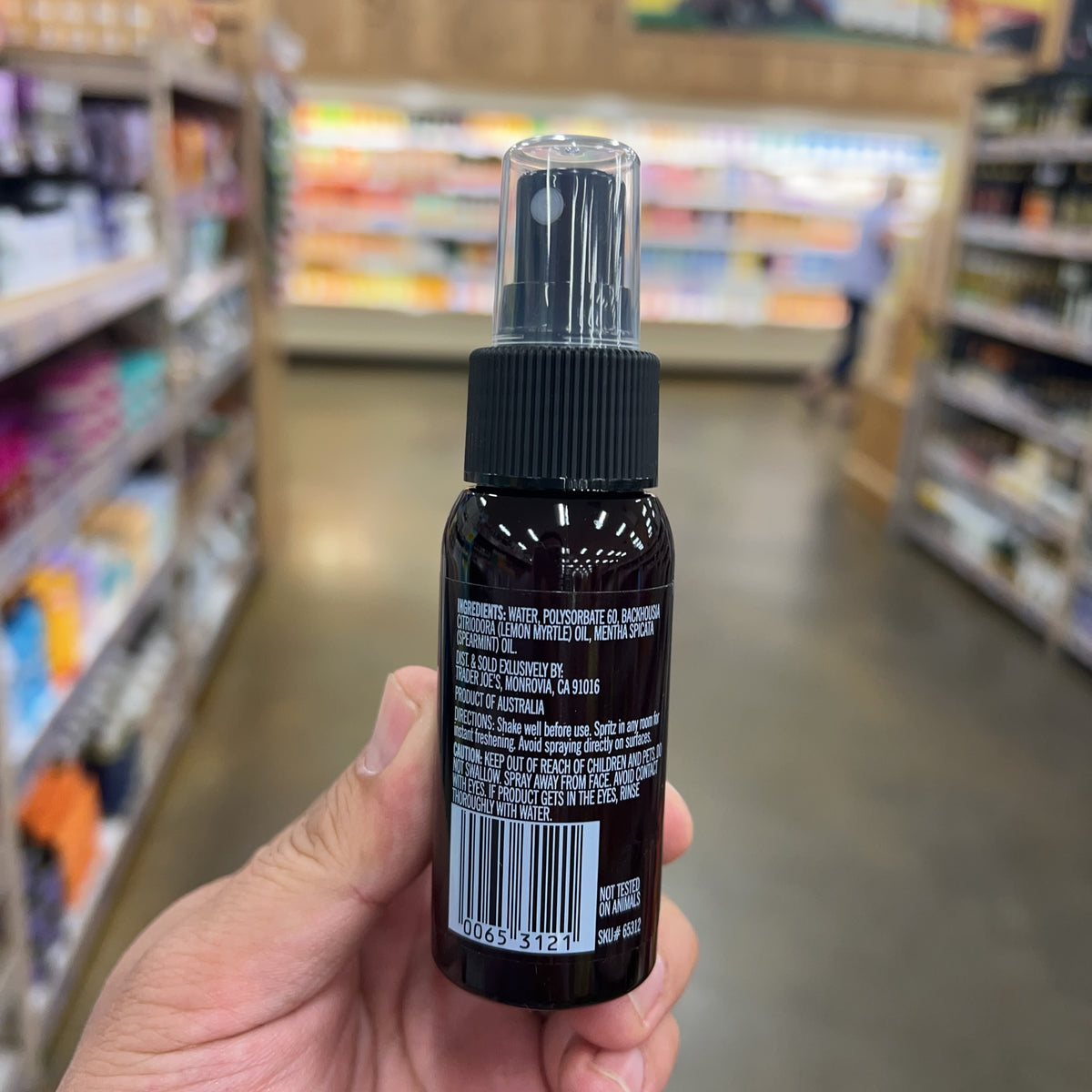 Trader Joe's Super Lemon Room Spritz 1.69 fl oz — product photo 2
