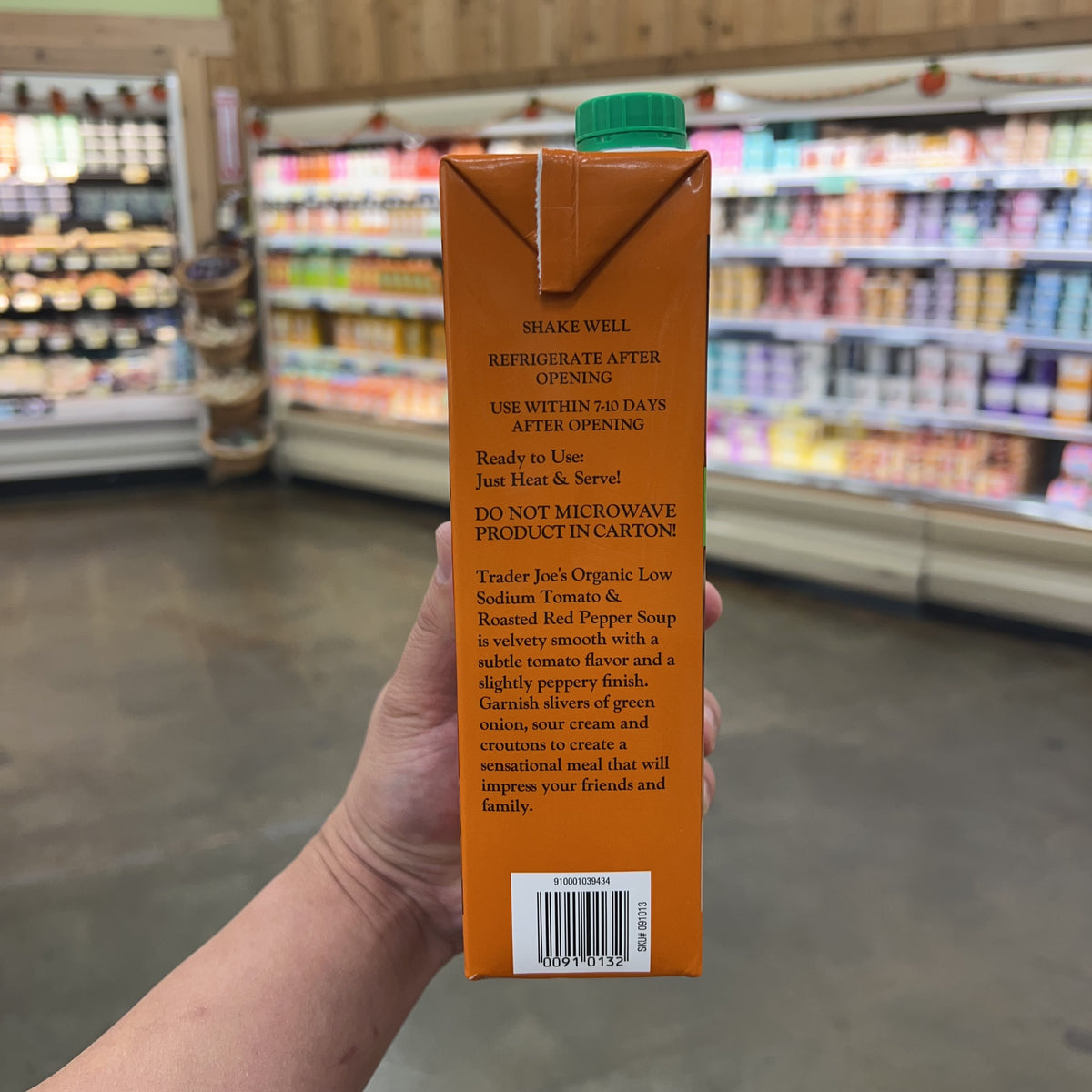 Trader Joe's Organic Tomato & Roasted Red Pepper Soup Low Sodium 32 fl oz — product image 3