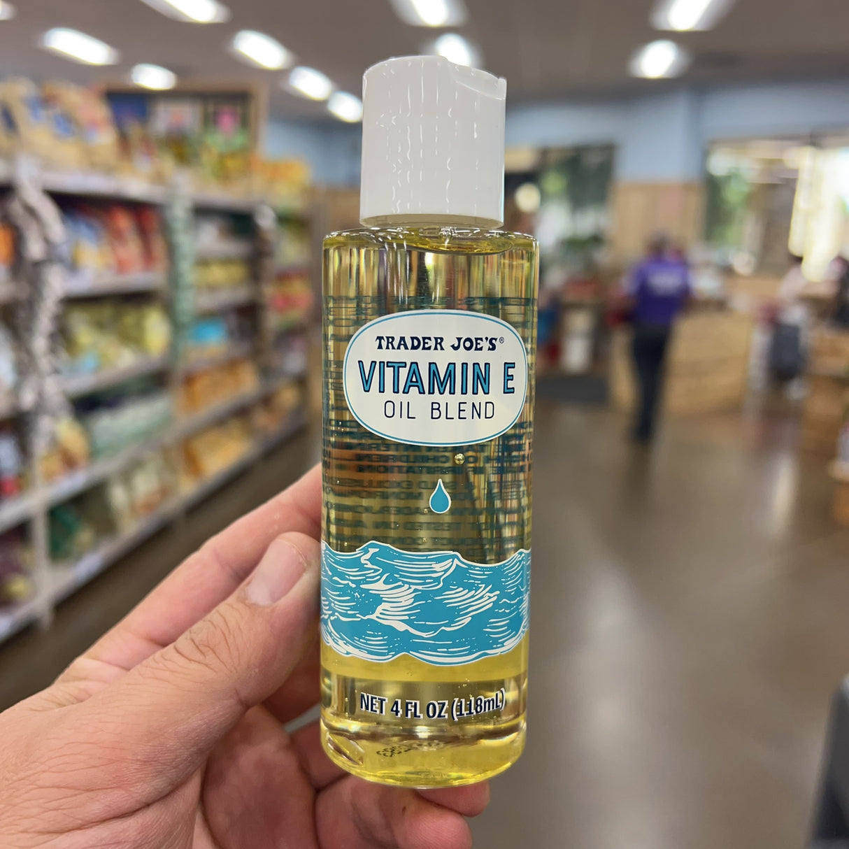 Trader Joe's Vitamin E Oil Blend 24000 IU Soybean & Coconut Oil 4 fl oz product image 3