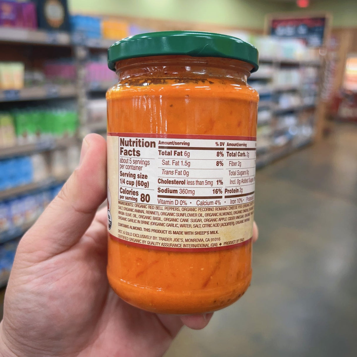 Trader Joe's Organic Roasted Red Pepper & Almond Pesto Sauce 9.87 oz (280g) | USDA Organic | Made in Italy