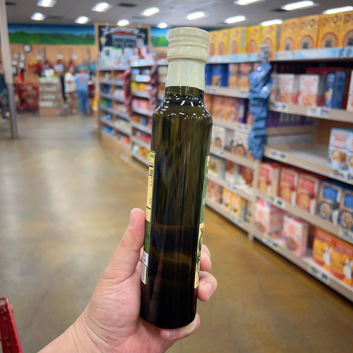 Trader Joe's Spanish Organic Extra Virgin Garlic Flavored Olive Oil Cold Pressed USDA Organic 8.5 fl oz