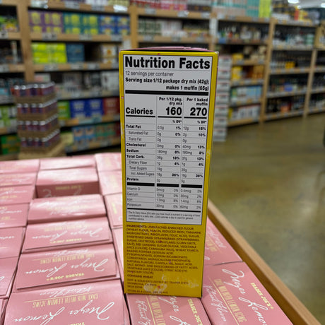 Trader Joe's Strawberry & Corn Flake Muffin & Loaf Cake Mix, 17.71 OZ (502g)