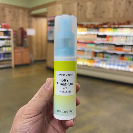 Trader Joe's Dry Shampoo with Pro-Vitamin B5 1.35 oz – product package