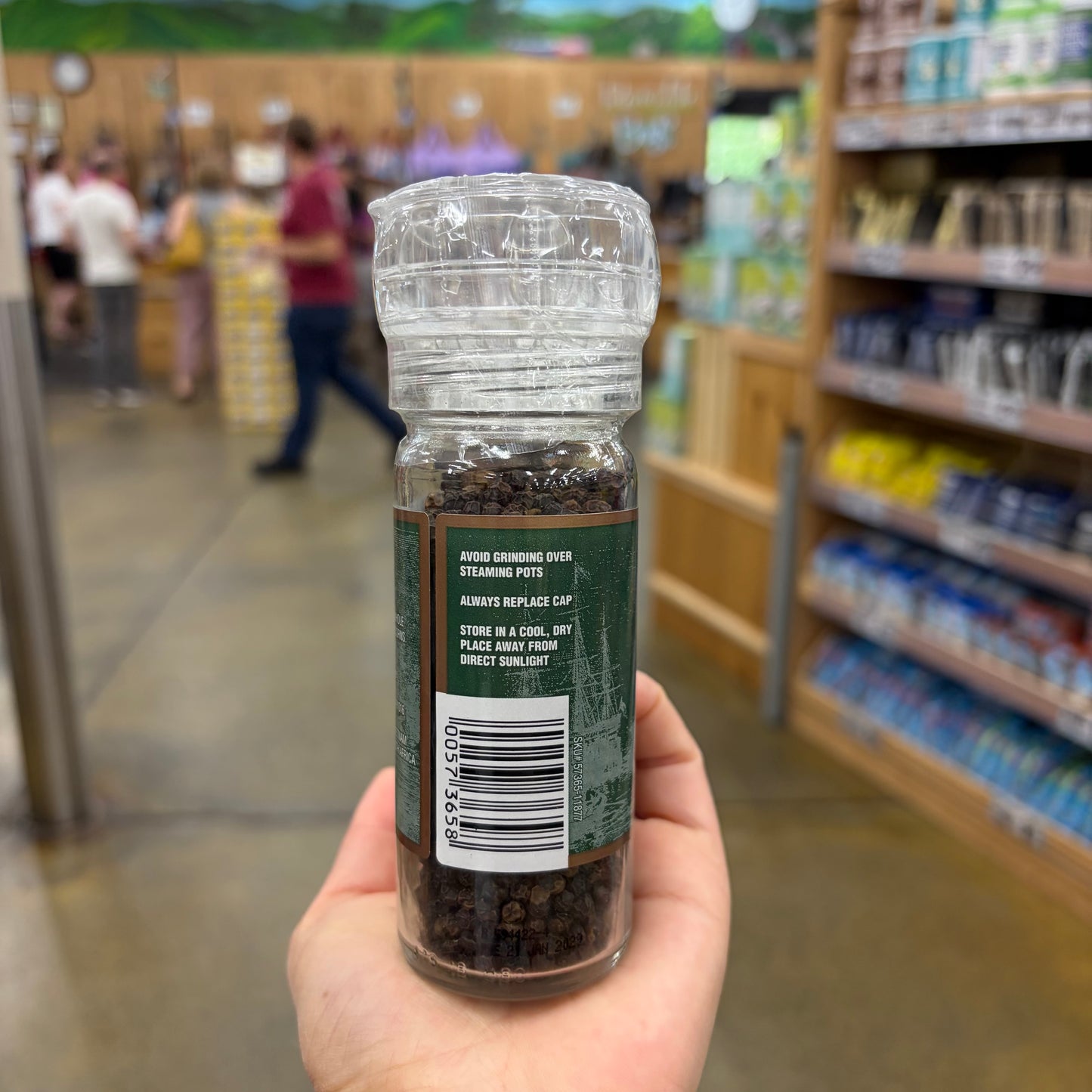 Trader Joe’s Black Peppercorns with Grinder 1.8 OZ (51g)