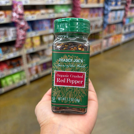 Trader Joe's USDA Organic Crushed Red Pepper 1.2 oz (34g) | Kosher | Pure Red Pepper Flakes