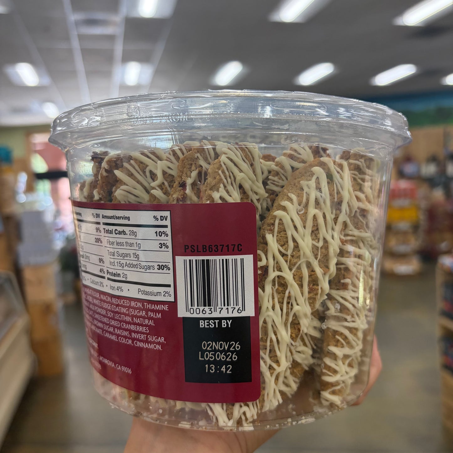 Trader Joe's Oatmeal Cranberry Dunkers Cookies with White Fudge Drizzle 24 oz (680g)