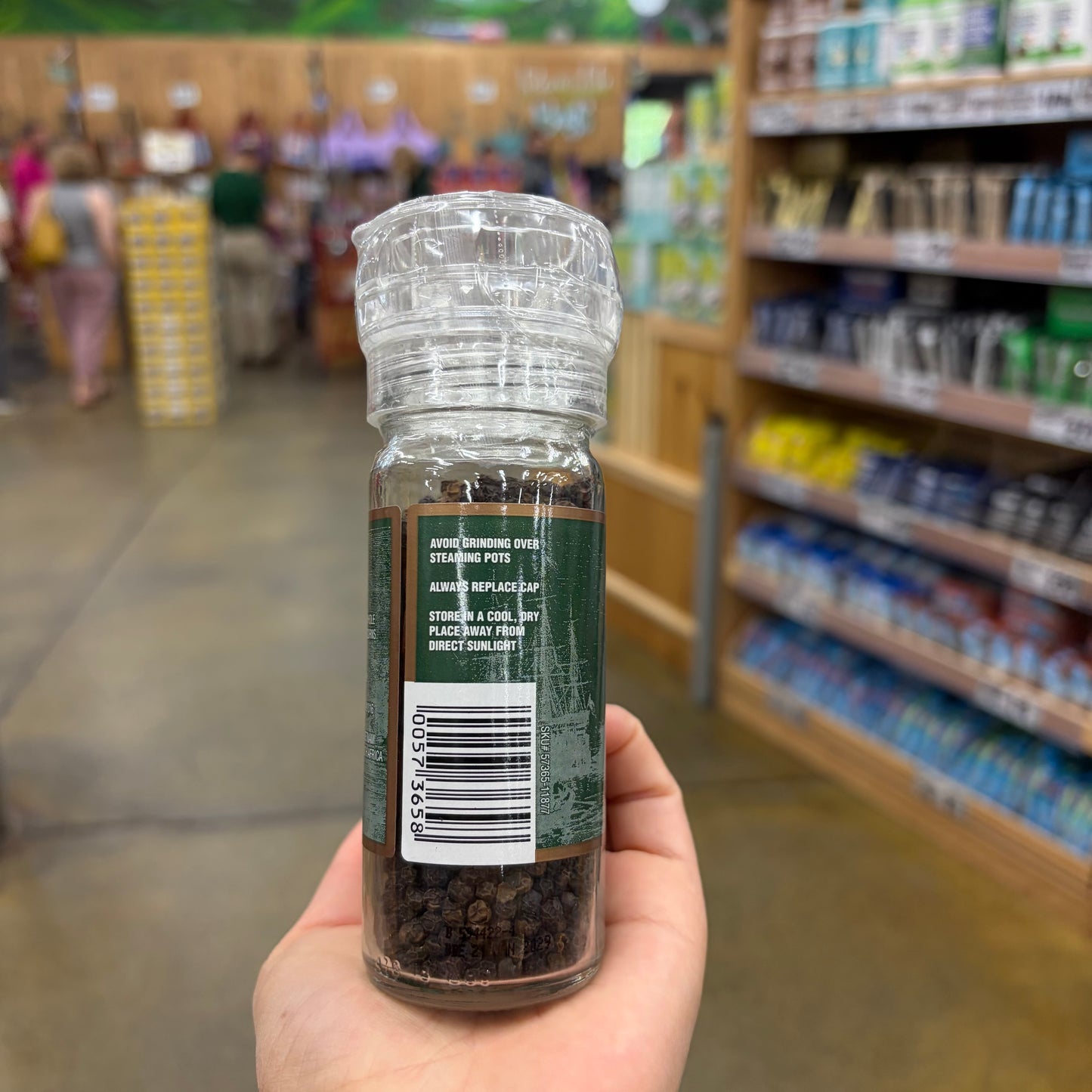 Trader Joe’s Black Peppercorns with Grinder 1.8 OZ (51g)