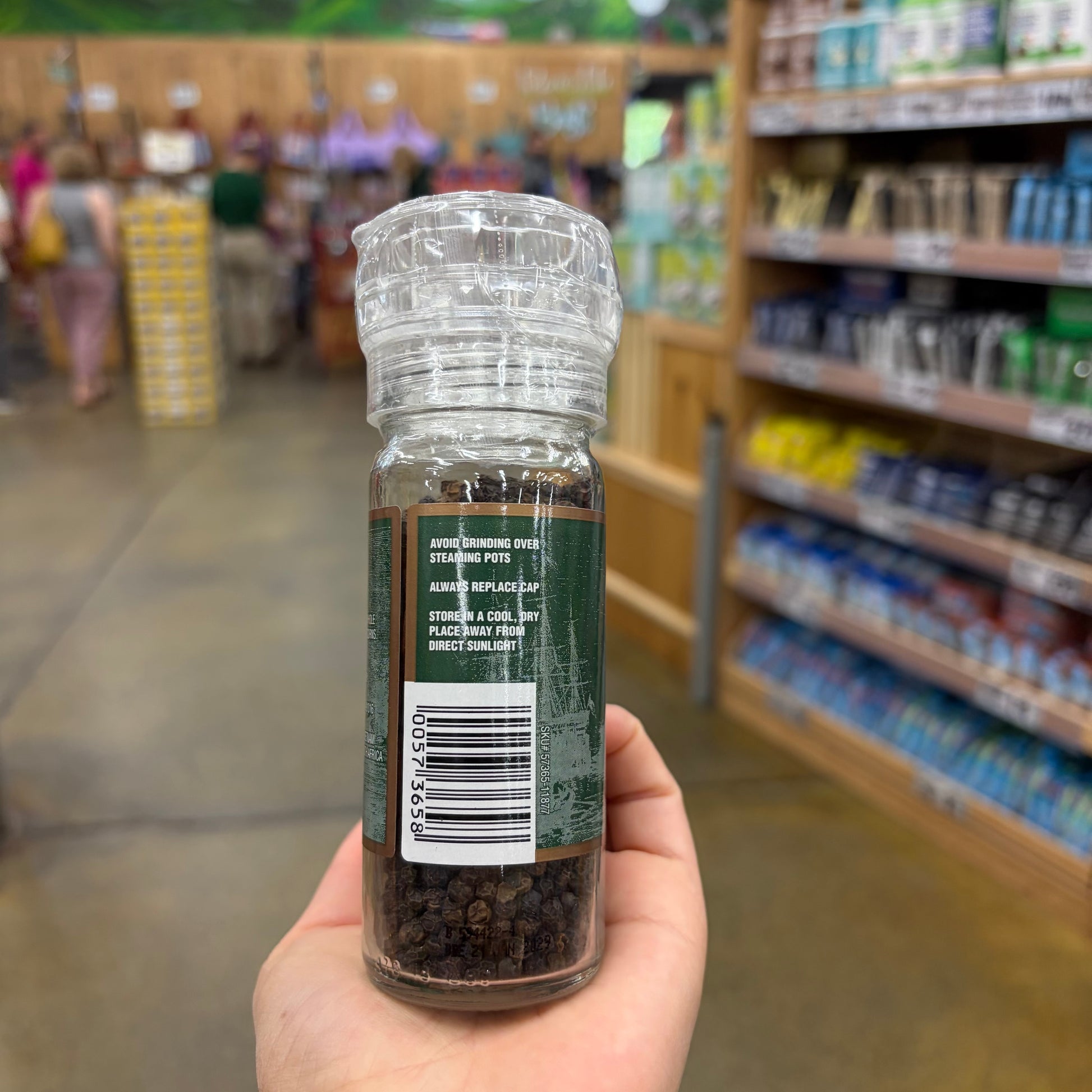 Trader Joe’s Black Peppercorns with Grinder 1.8 OZ (51g)