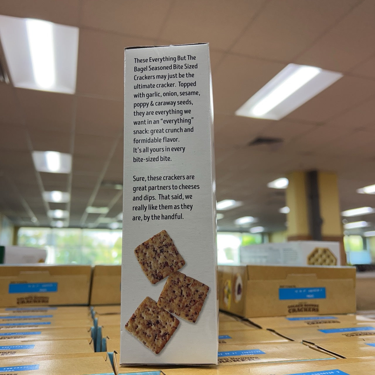 Side package description for Trader Joe's Everything but the Bagel Seasoned Bite Sized Crackers