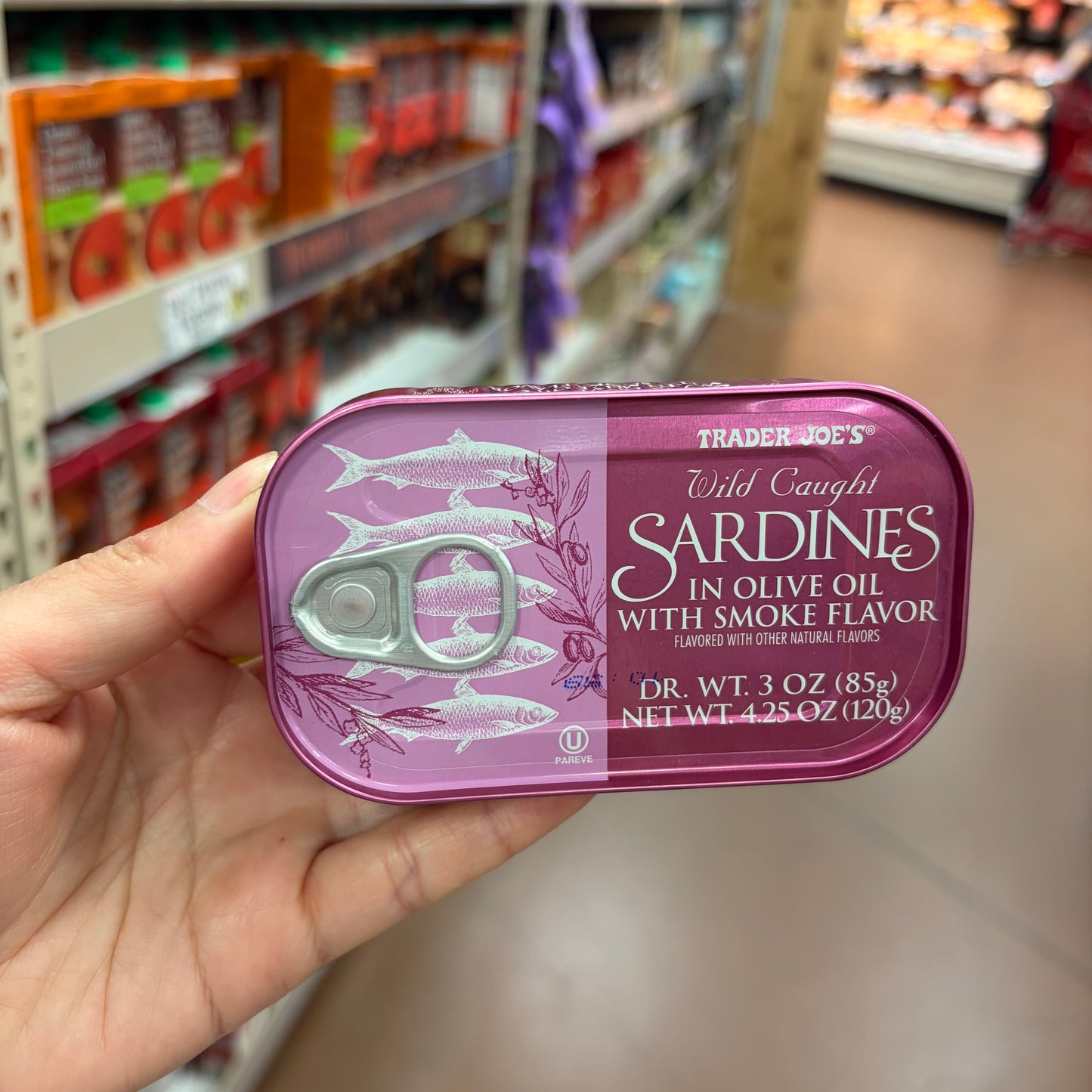 Trader Joe's Wild Caught Sardines in Olive Oil with Smoke Flavor 3 oz (85g Drained)