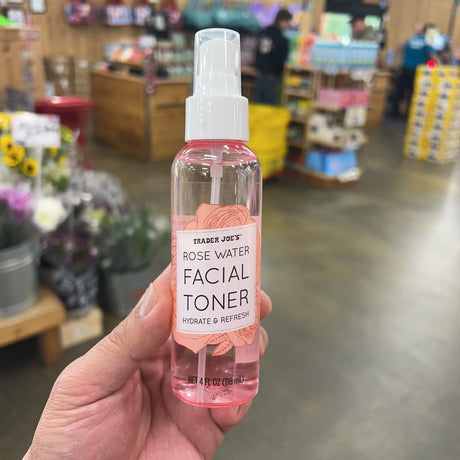 Trader Joe's Rose Water Facial Toner Spray Hydrating Alcohol-Free 4 fl oz 1 PCS