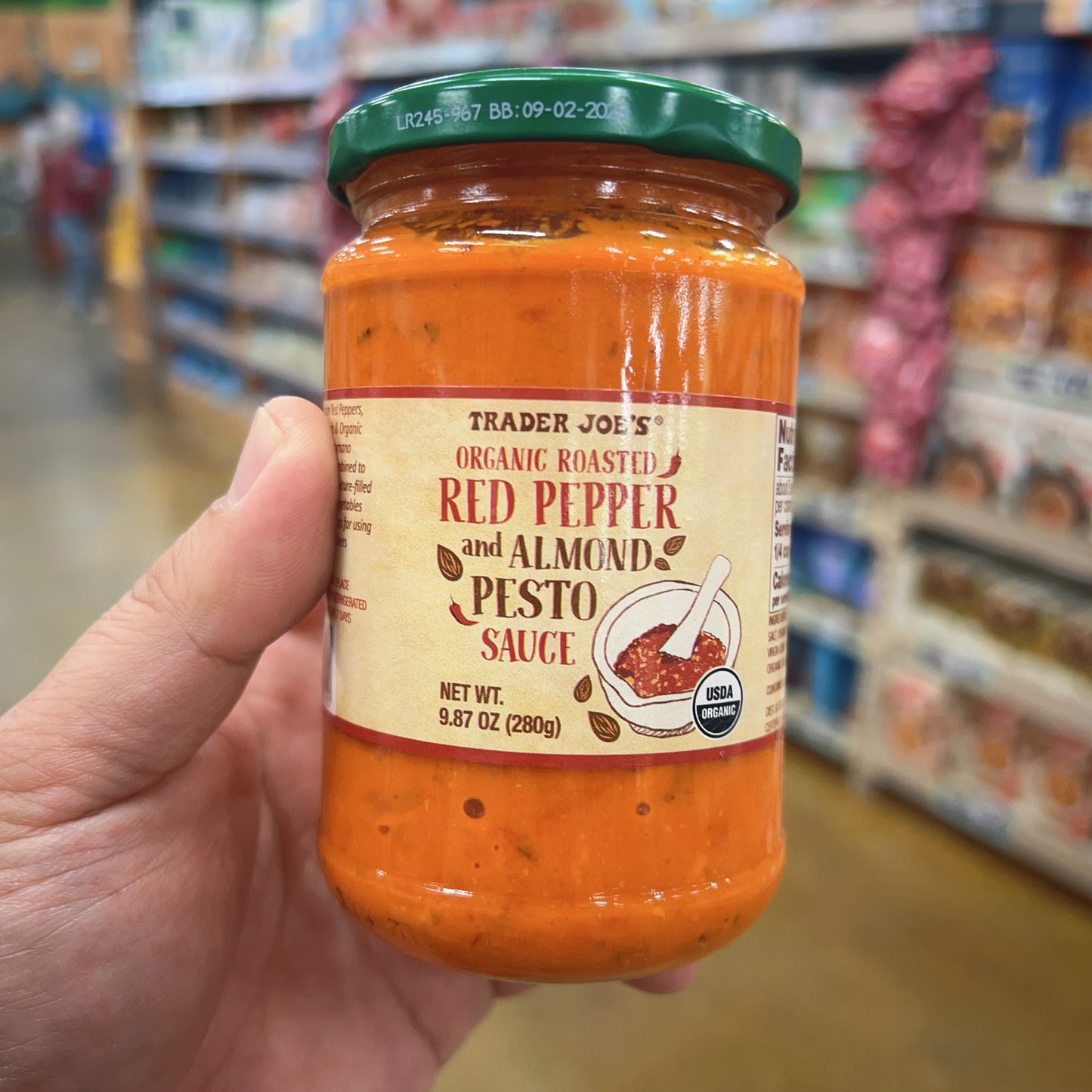 Trader Joe's Organic Roasted Red Pepper and Almond Pesto Sauce 9.87oz USDA Certified Organic Italian Red Pepper & Almond Pesto for Pasta, Sandwiches & Dips
