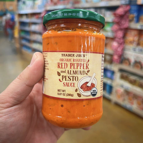 Trader Joe's Organic Roasted Red Pepper & Almond Pesto Sauce 9.87 oz (280g) | USDA Organic | Made in Italy