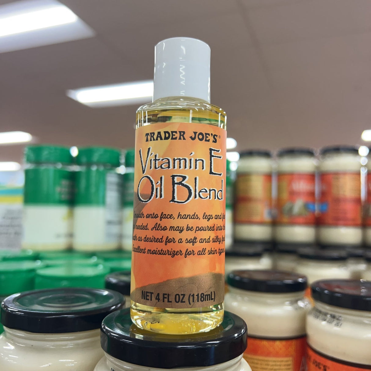 Trader Joe's Vitamin E Oil Blend 24000 IU Soybean & Coconut Oil 4 fl oz