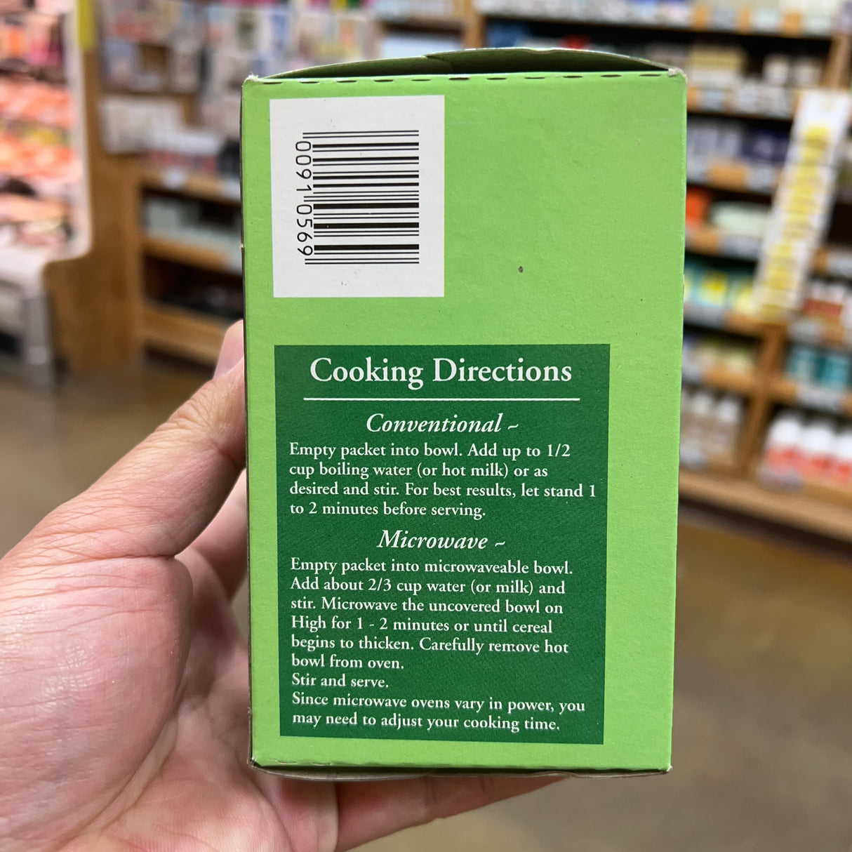 Trader Joe's Apples & Cinnamon Instant Oatmeal Naturally Flavored with Whole Grain Oats
