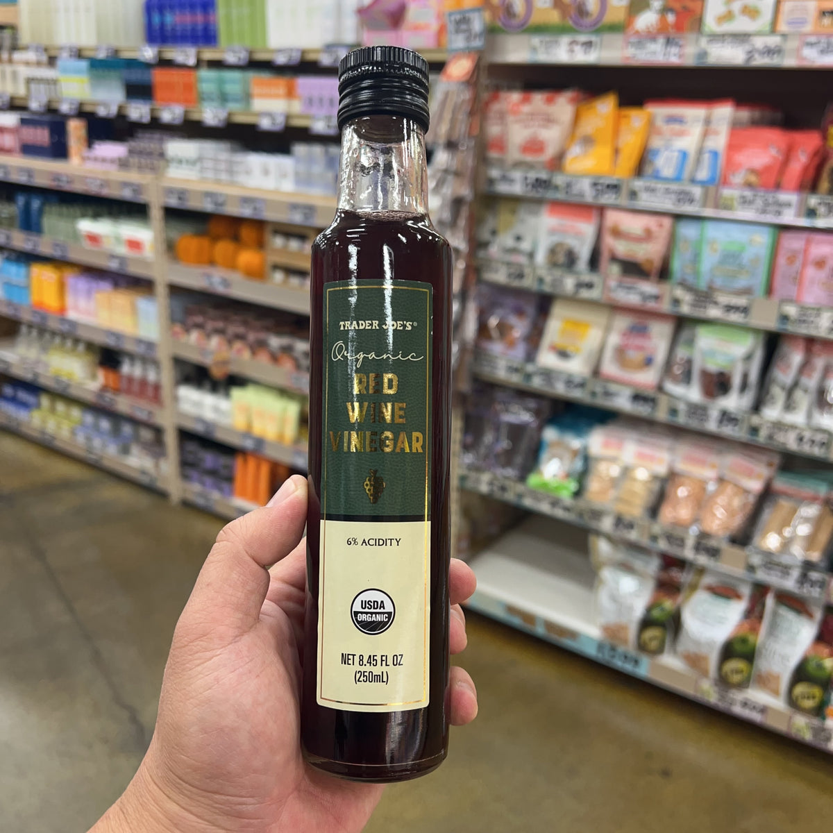 Trader Joe’s Organic Red Wine Vinegar 8.45 fl oz - product image 5