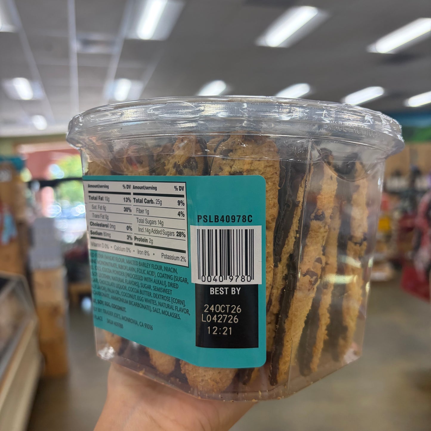 Trader Joe's Chocolatey Coated Chocolate Chip Cookie Dunkers 24 oz (680g)