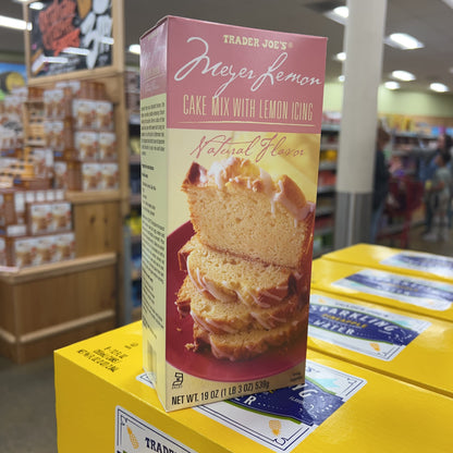 Trader Joe's Meyer Lemon Cake Mix with Lemon Icing 19 oz