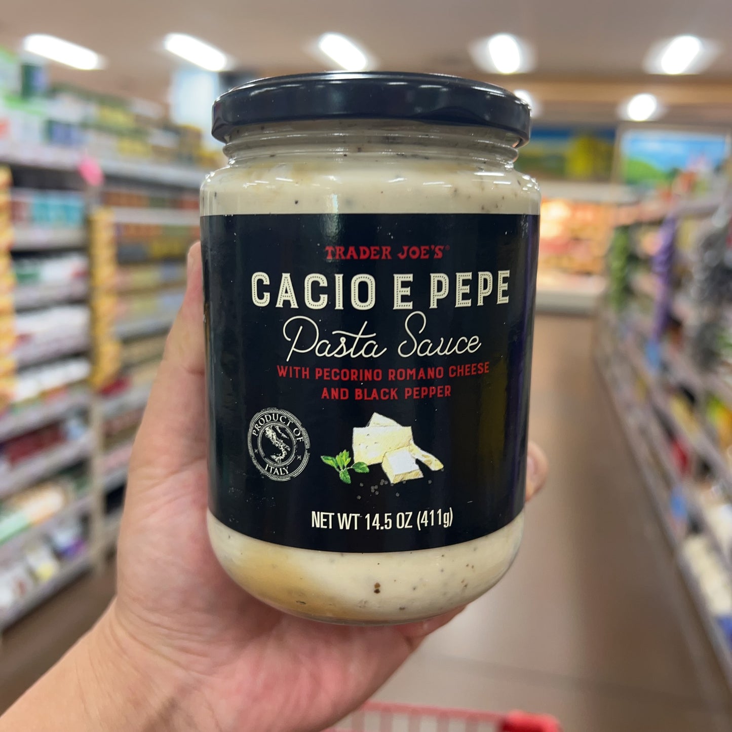Trader Joe's Cacio e Pepe Pasta Sauce 14.5 oz product image