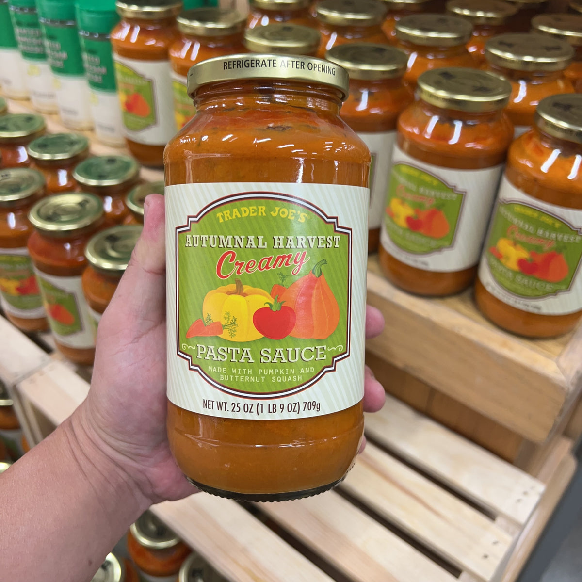Trader Joe’s Autumnal Harvest Creamy Pasta Sauce 25 oz - product image 4