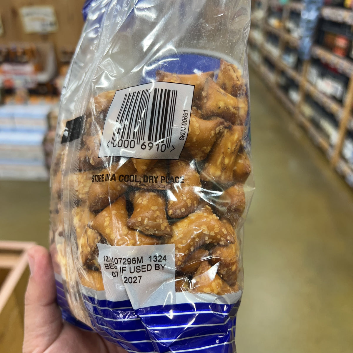 Trader Joe’s Peanut Butter Filled Pretzel Nuggets 16 oz - product image 7