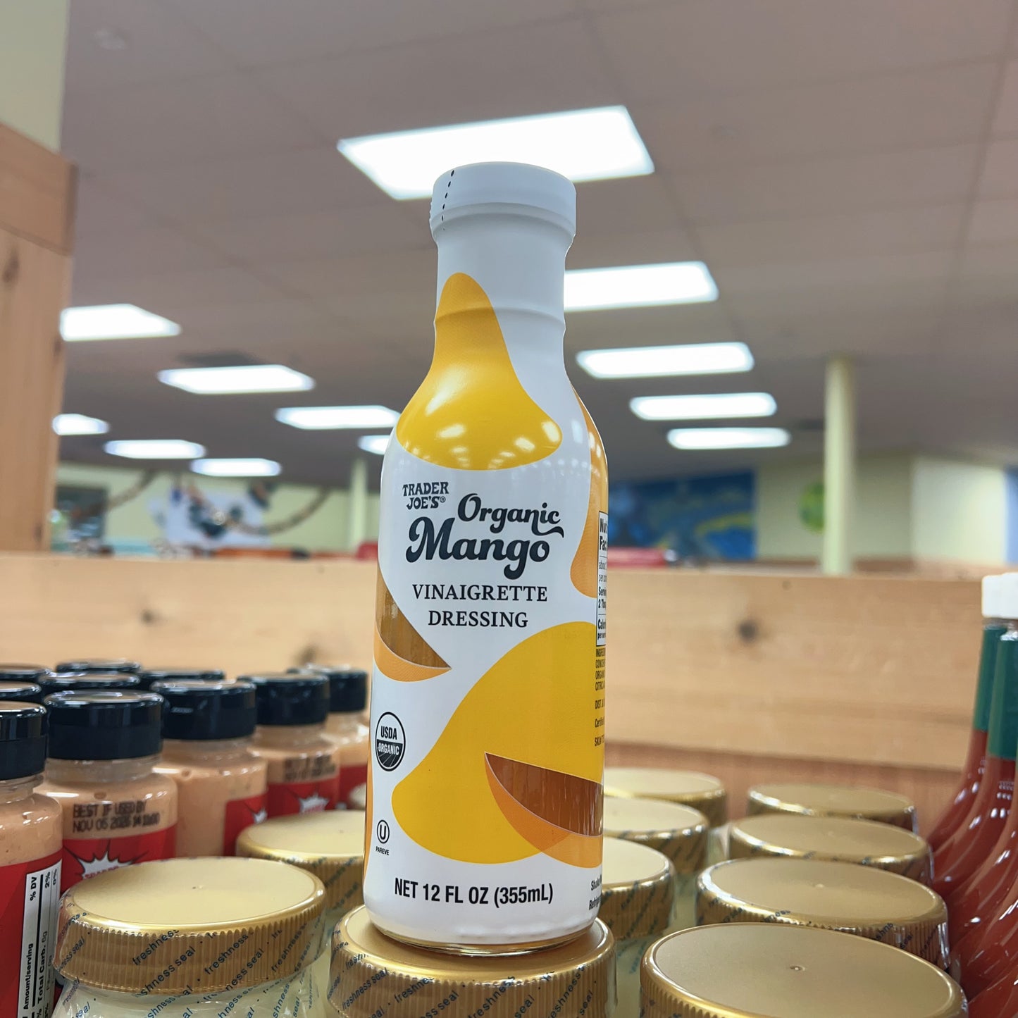 Trader Joe's Organic Mango Vinaigrette Dressing USDA Organic • Net Wt. 12 FL OZ (355mL)