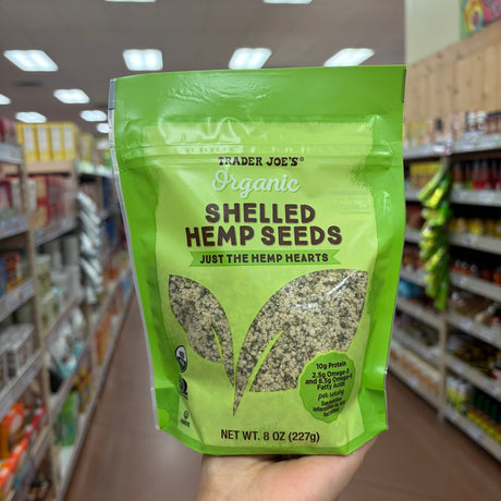 Trader Joe's Organic Shelled Hemp Seeds (Hemp Hearts) 8 oz (227g)