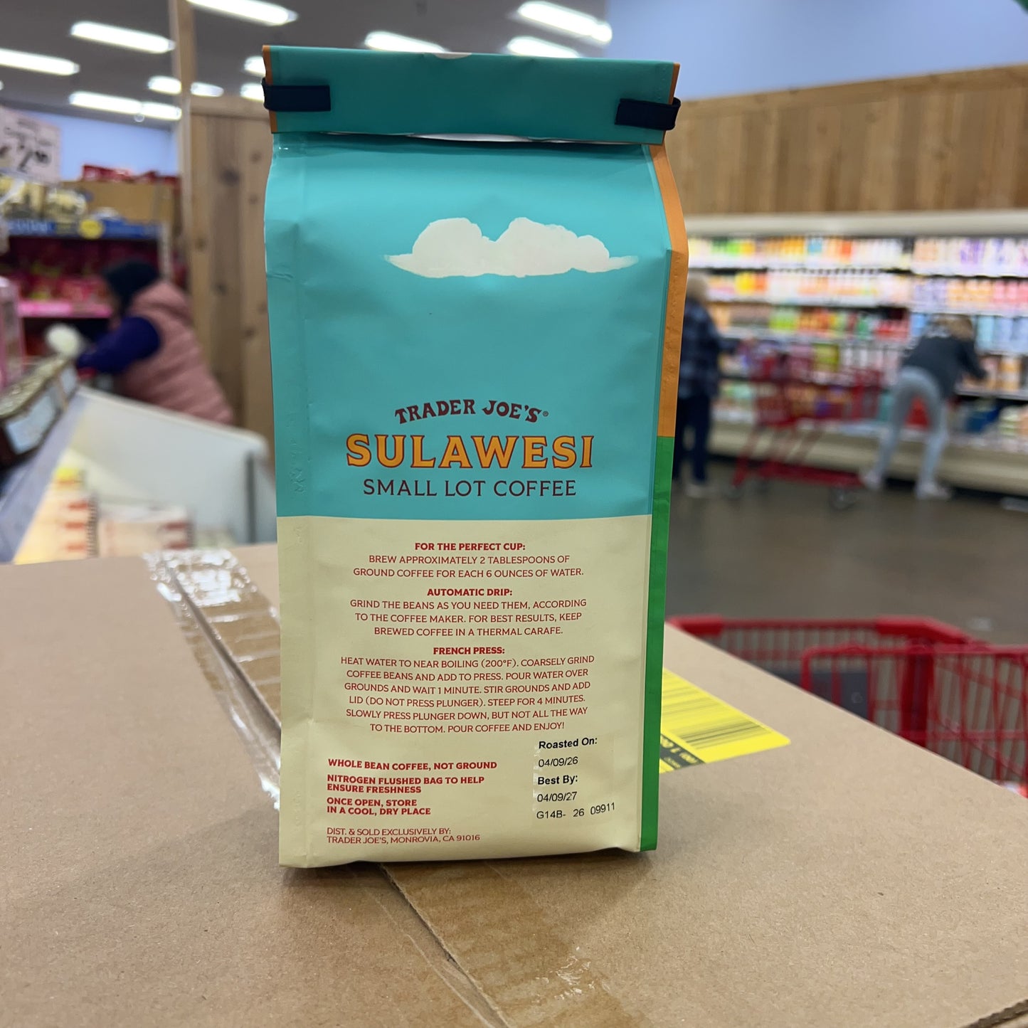 Trader Joe's Sulawesi Small Lot Medium Roast Whole Bean Coffee, 12 oz