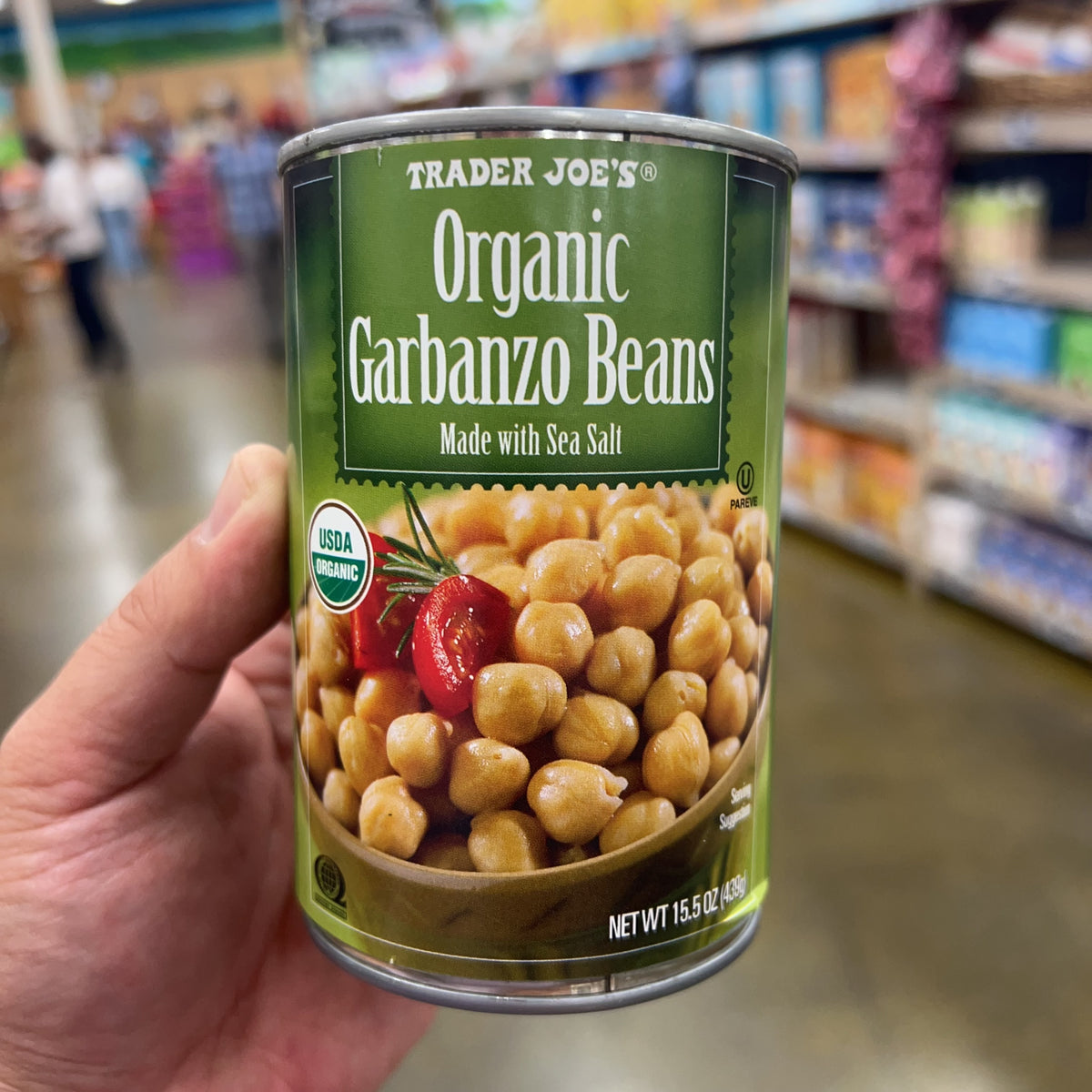 Trader Joe's Organic Garbanzo Beans, 15.5 oz product image