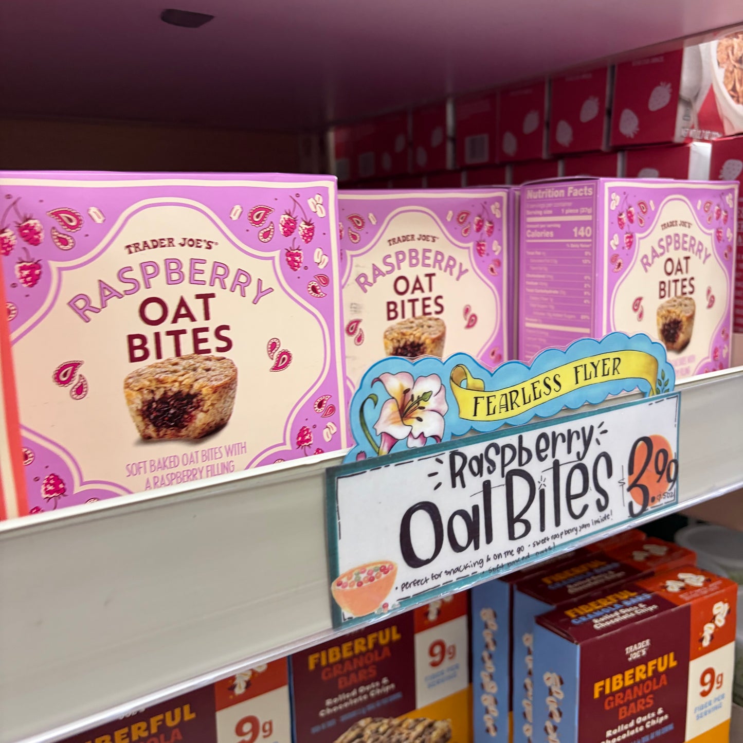 Trader Joe's Raspberry Oat Bites 7.8 oz (221g)