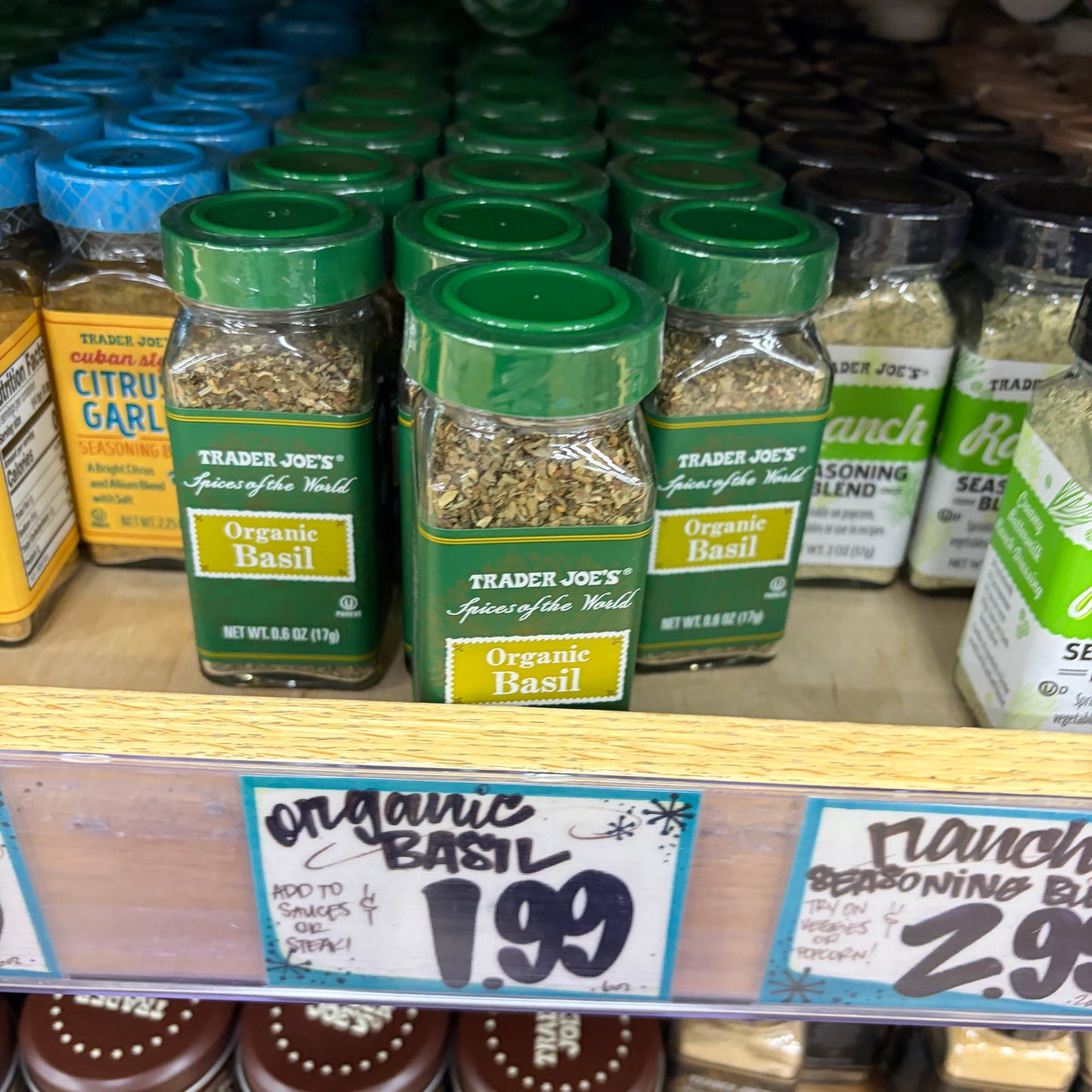 Trader Joe’s USDA Organic Basil, Pure Dried Herb, 0.6 OZ (17g)