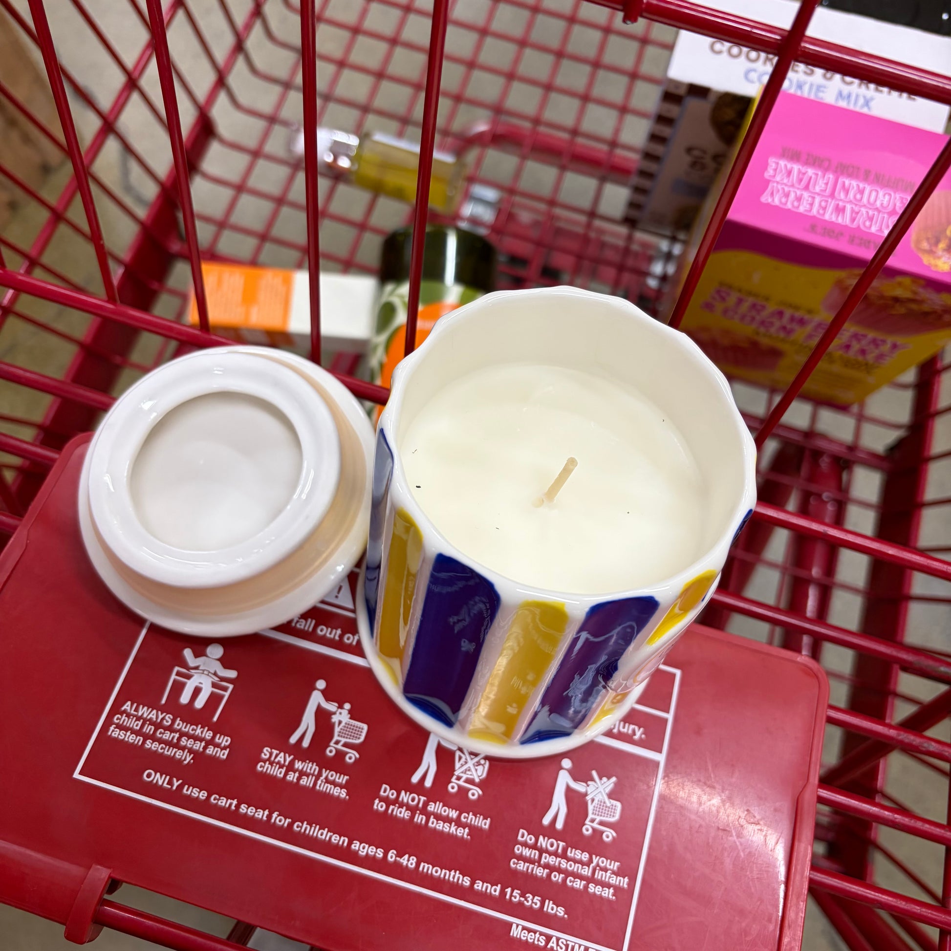 Trader Joe's Limoncello Scented Candle, 9 oz (255g)