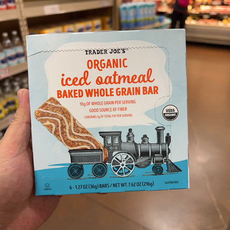 Trader Joe’s Organic Iced Oatmeal Baked Whole Grain Bars 6 Pack 7.62 oz product image 4