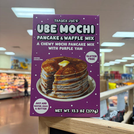 Trader Joe's Ube Mochi Pancake & Waffle Mix 13.3 oz (377g)