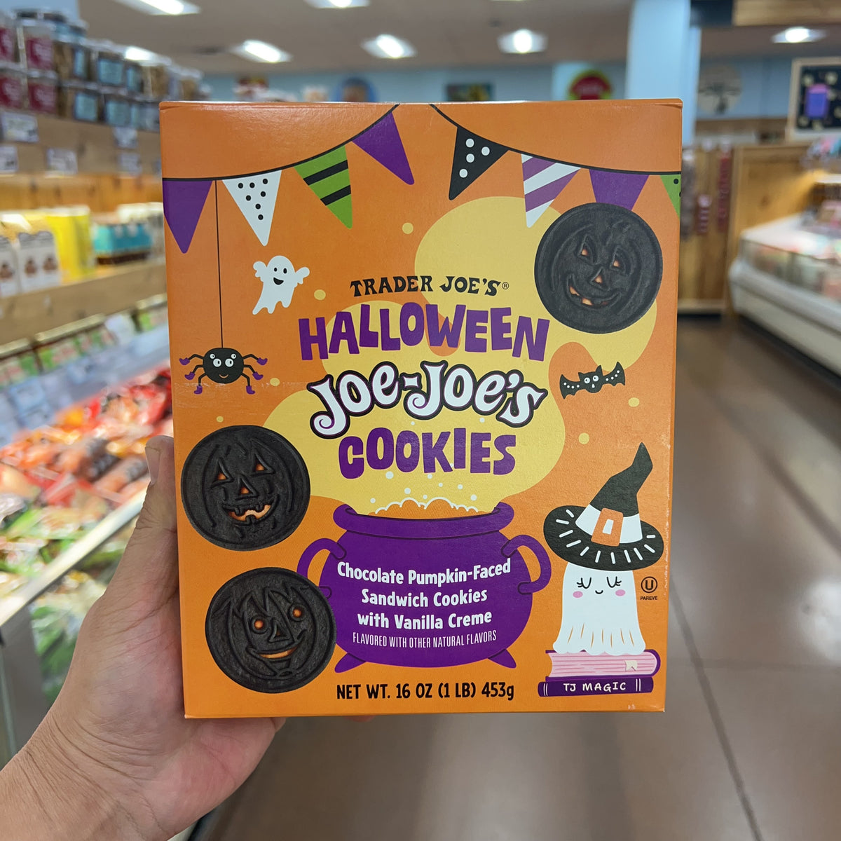 Trader Joe's Halloween Joe-Joe's Cookies, 16 oz product image 6