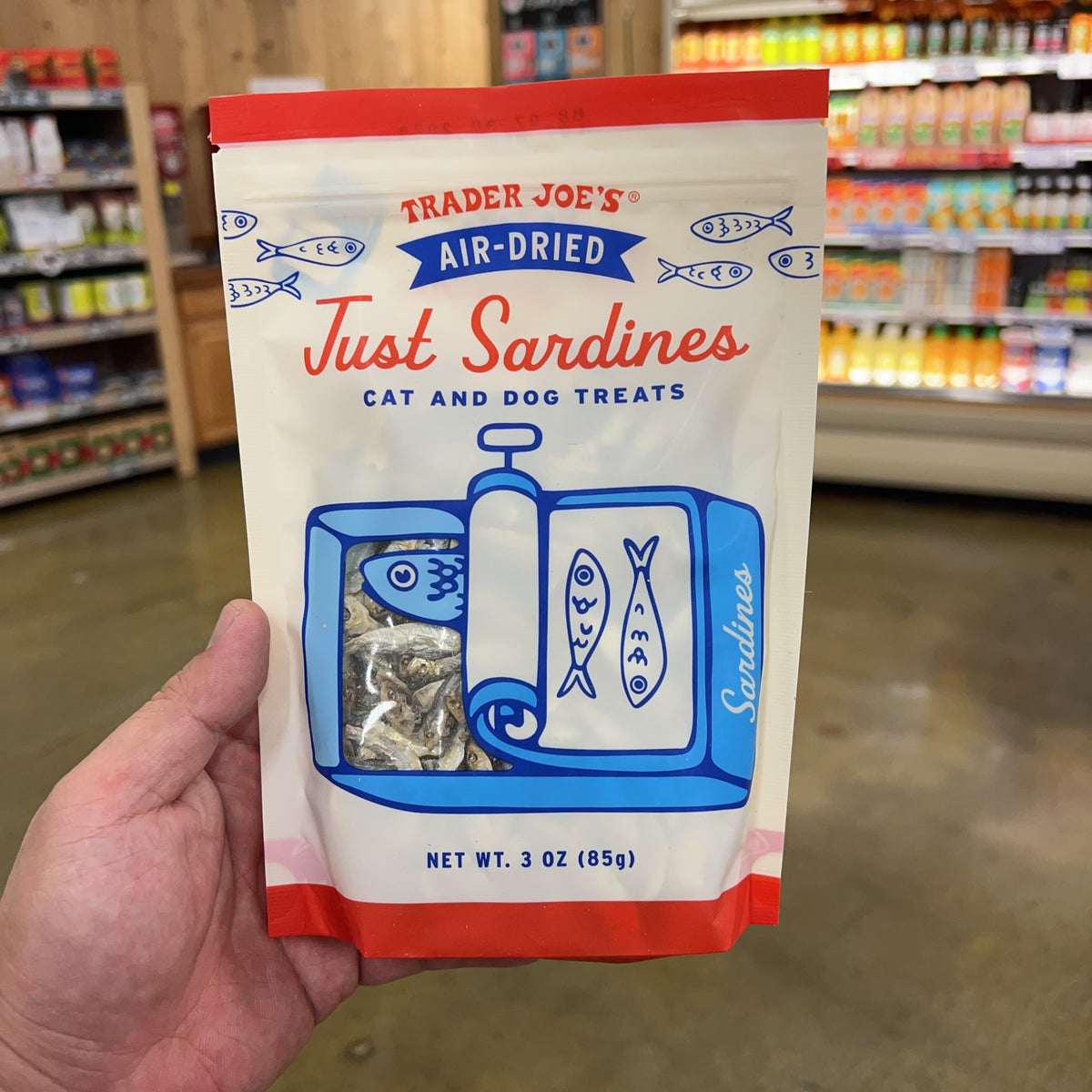 Trader Joe's Air-Dried Just Sardines Cat and Dog Treats, 3 oz product image 3