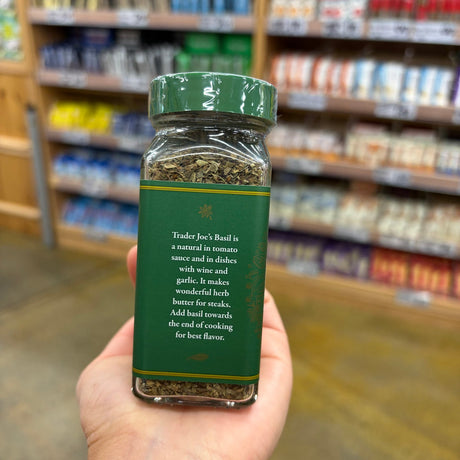 Trader Joe's USDA Organic Basil, Pure Dried Herb, 0.6 OZ (17g)