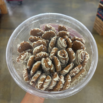 Trader Joe's Oatmeal Cranberry Dunkers Cookies with White Fudge Drizzle 24 oz (680g)