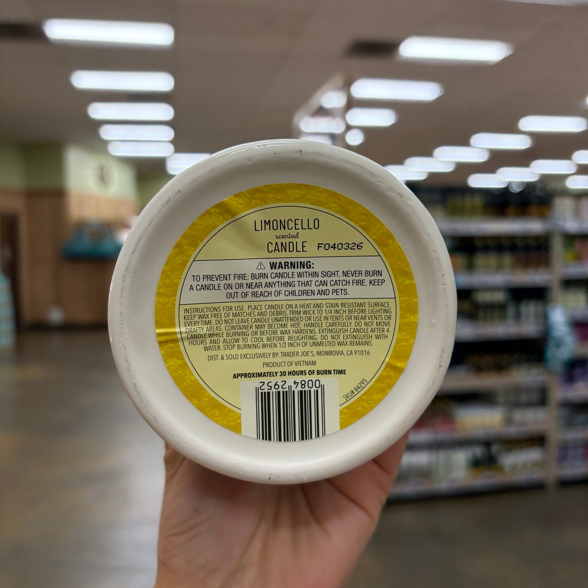 Trader Joe's Limoncello Scented Candle, 9 oz (255g)