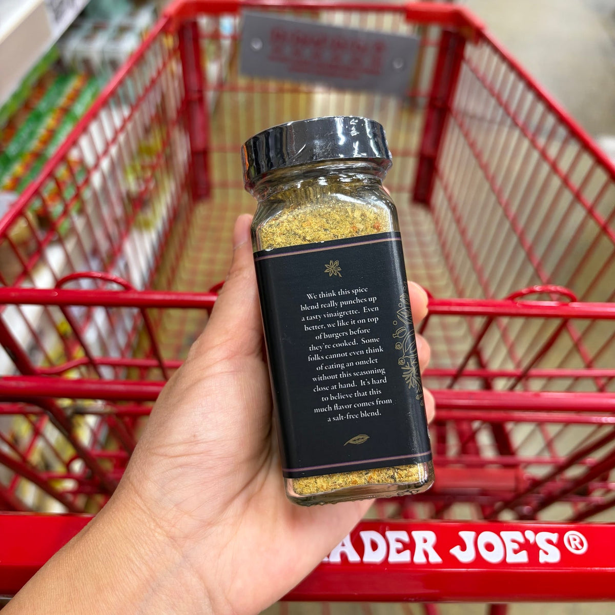 Trader Joe's 21 Seasoning Salute Salt-Free All-Purpose Seasoning Blend 2.2 oz (62g) | Kosher | 0 Calories