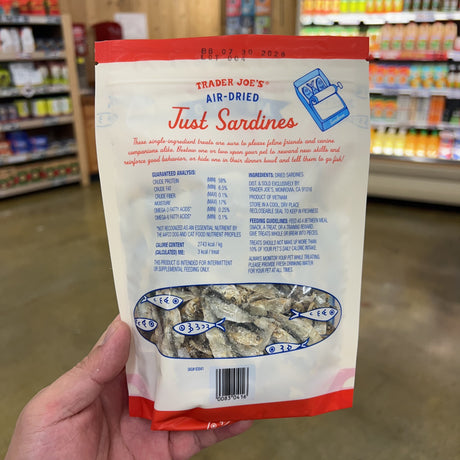Trader Joe's Air-Dried Just Sardines Cat and Dog Treats, 3 oz product image 2